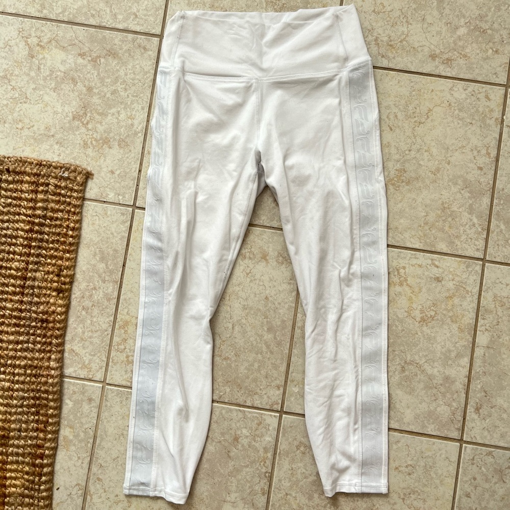 fabletics powerhold leggings- white